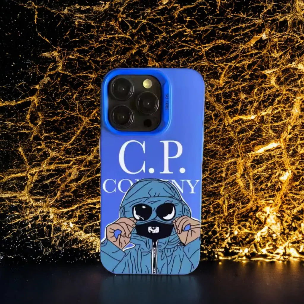 Coque CP Company bleue pour iPhone 11 à 16 – style techwear urbain